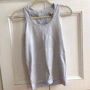 Lululemon lavender tank